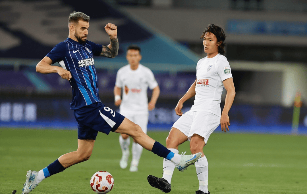 格拉纳达防守漏洞遭遇对手反击 格拉纳达防守漏洞遭遇对手反击