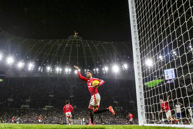 阿尔希拉尔主场迎战曼联，锋线火力引爆看点的简单介绍