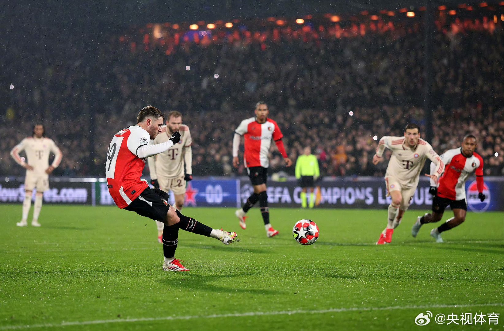 关于拜仁慕尼黑进攻火力全开，大胜对手的信息