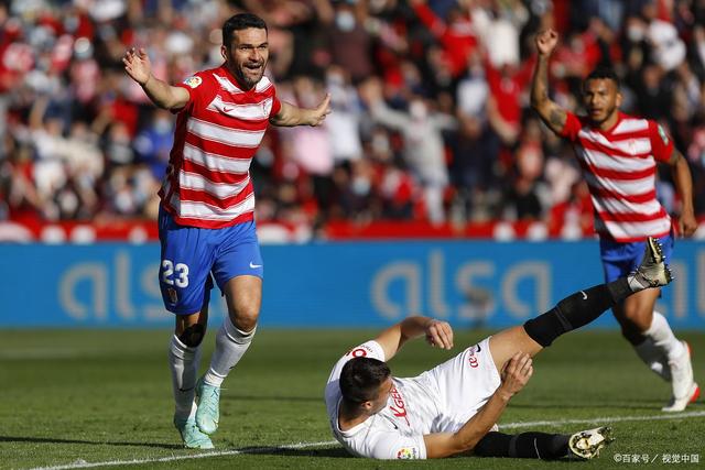 包含比利亚雷亚尔主场大捷，豪取连胜的词条