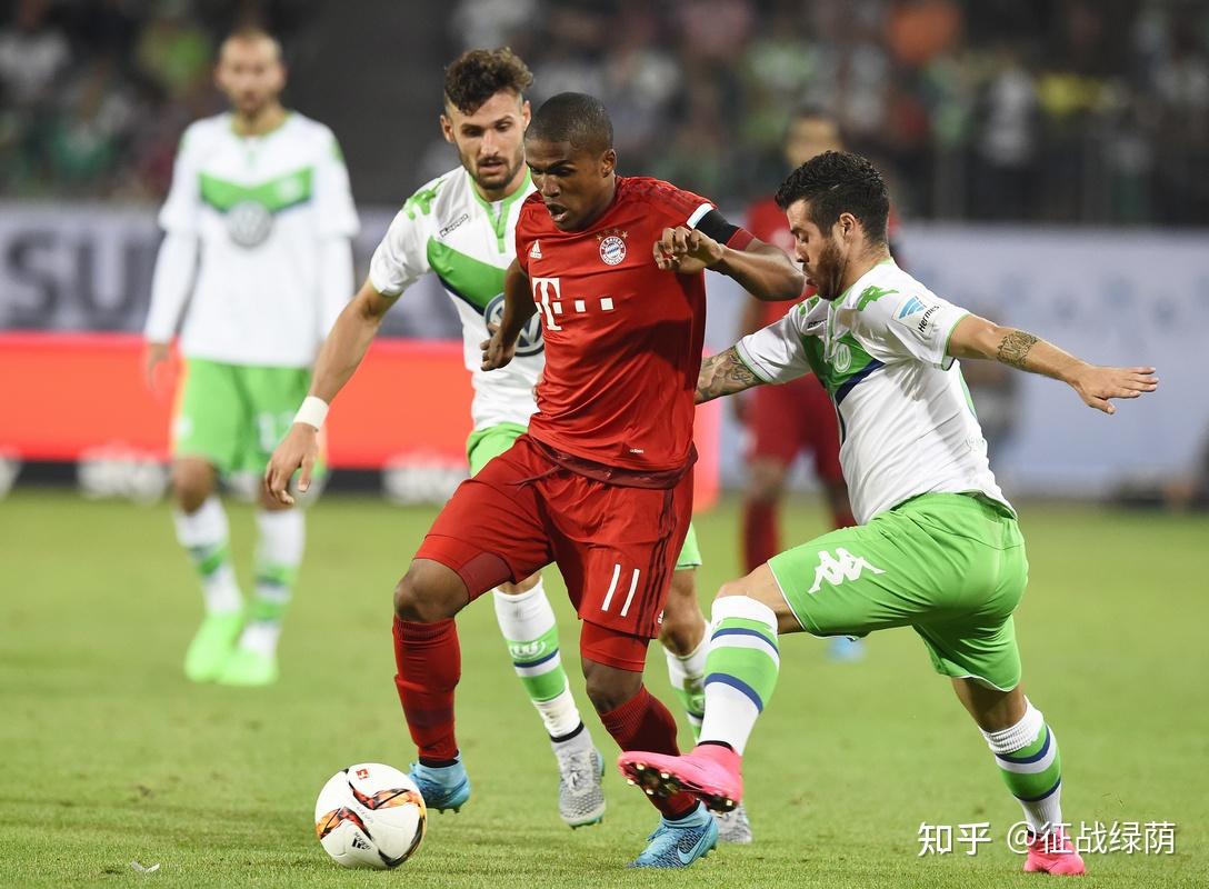 关于沃尔夫斯堡逼平对手，积分榜上升的信息