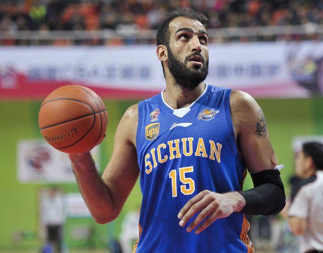 B体育体育地址-关于斯洛伐克重返赛场引援传闻引人注目的信息