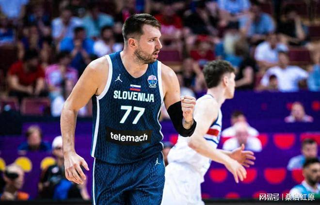 芬兰队强势晋级，锁定16强席位