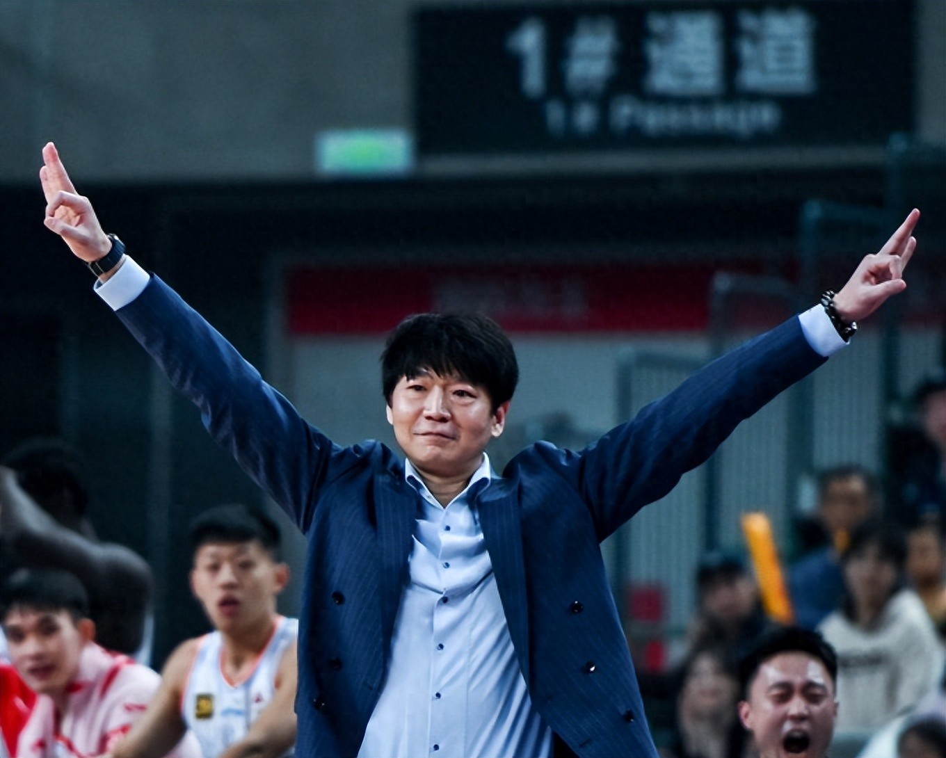 山东男篮胜出晋级总决赛，展望冲击总冠军的简单介绍