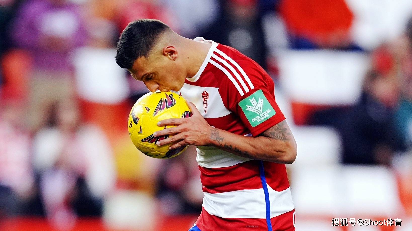 关于格拉纳达客场失分,降级压力增加的信息 关于格拉纳达客场失分,降级压力增加的信息