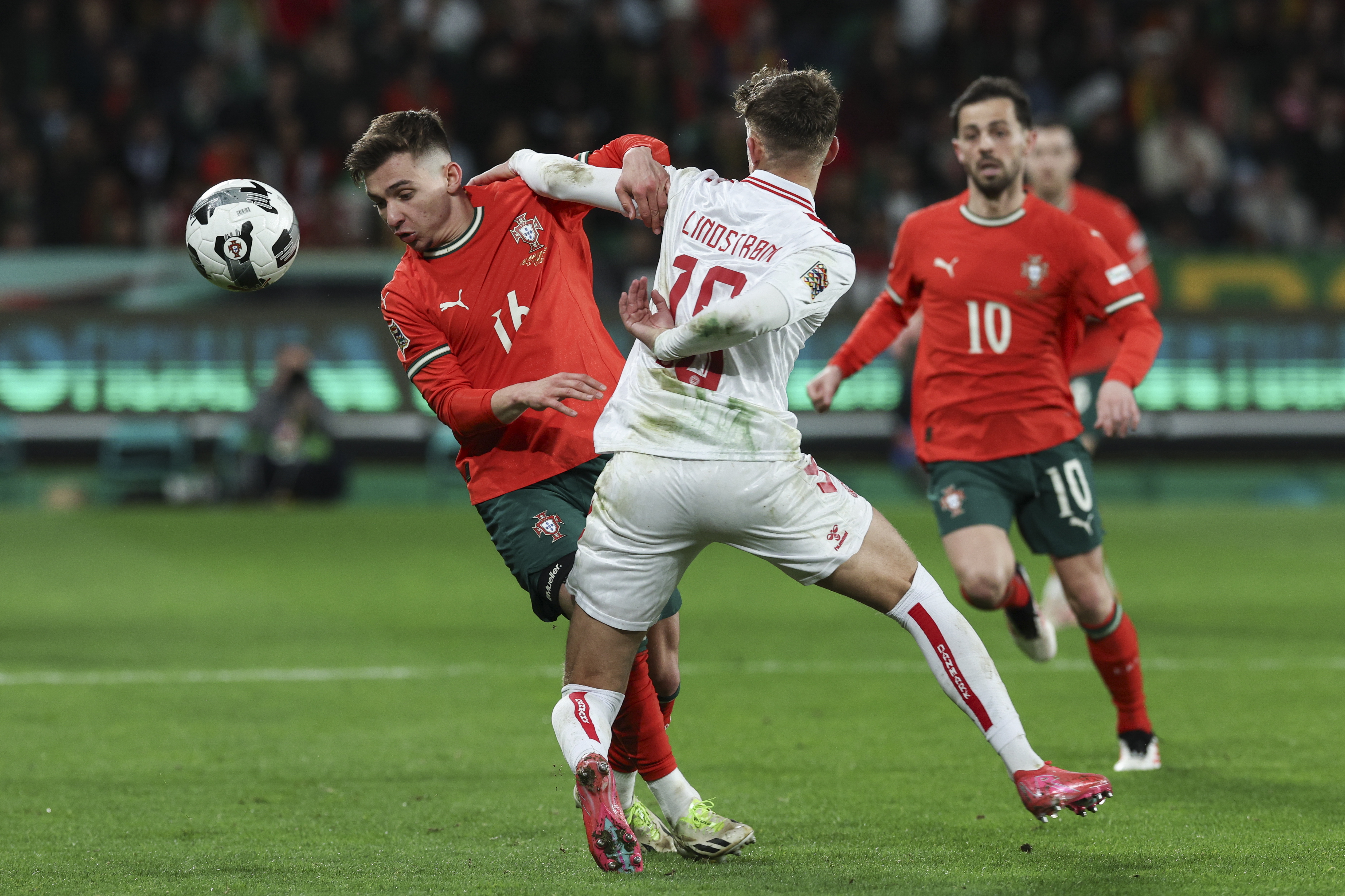 B体育体育中国官网-葡萄牙力克对手，成功晋级欧国联四强！